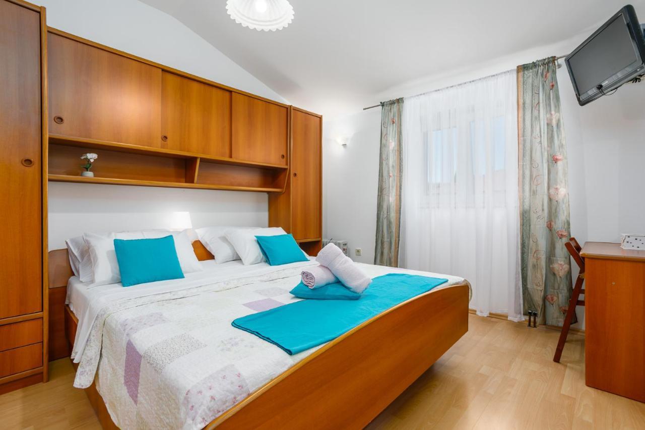 Apartment Rukavina Нивице Экстерьер фото